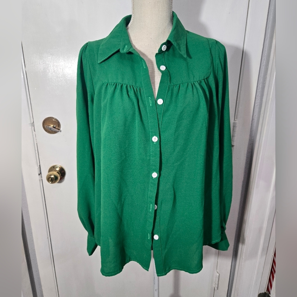 Greathe Green Button Up Blouse Women Sz Small Green